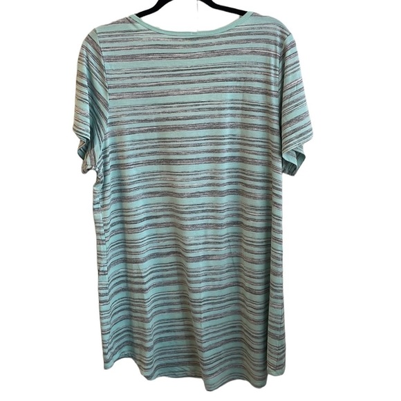 LuLaRoe Classic Tee | Scoop Hem | Grey & Mint Green - Size XL - Picture 2 of 8